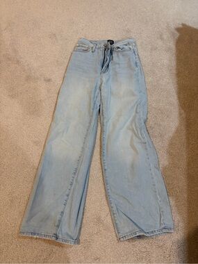 Urban Outfitters BDG Light Blue Wide-Leg Jeans
